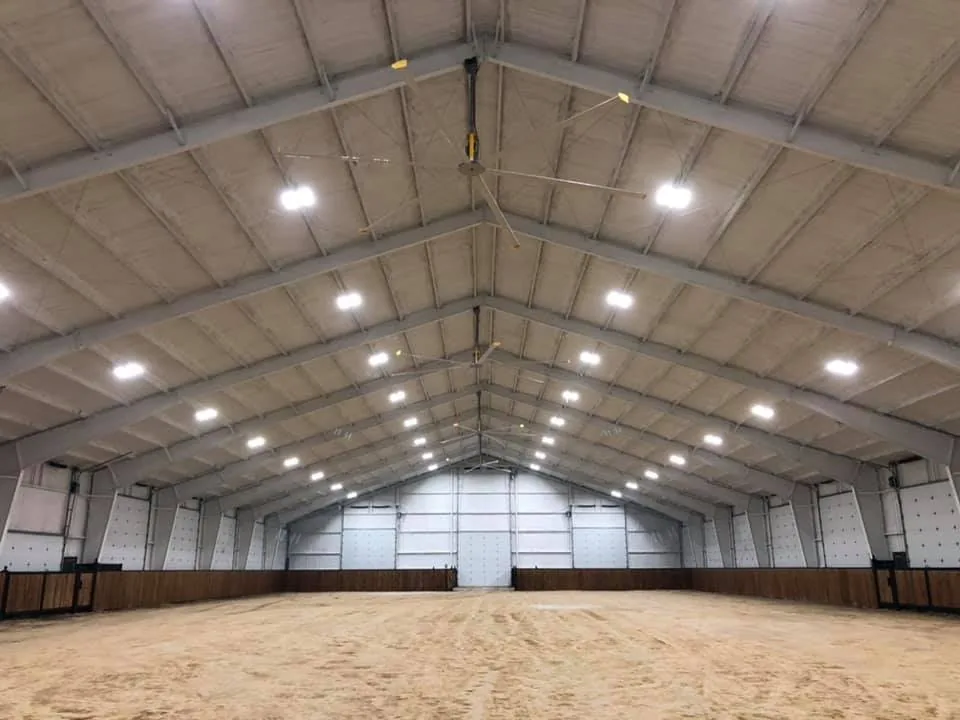 Large clear-span commercial warehouse interior